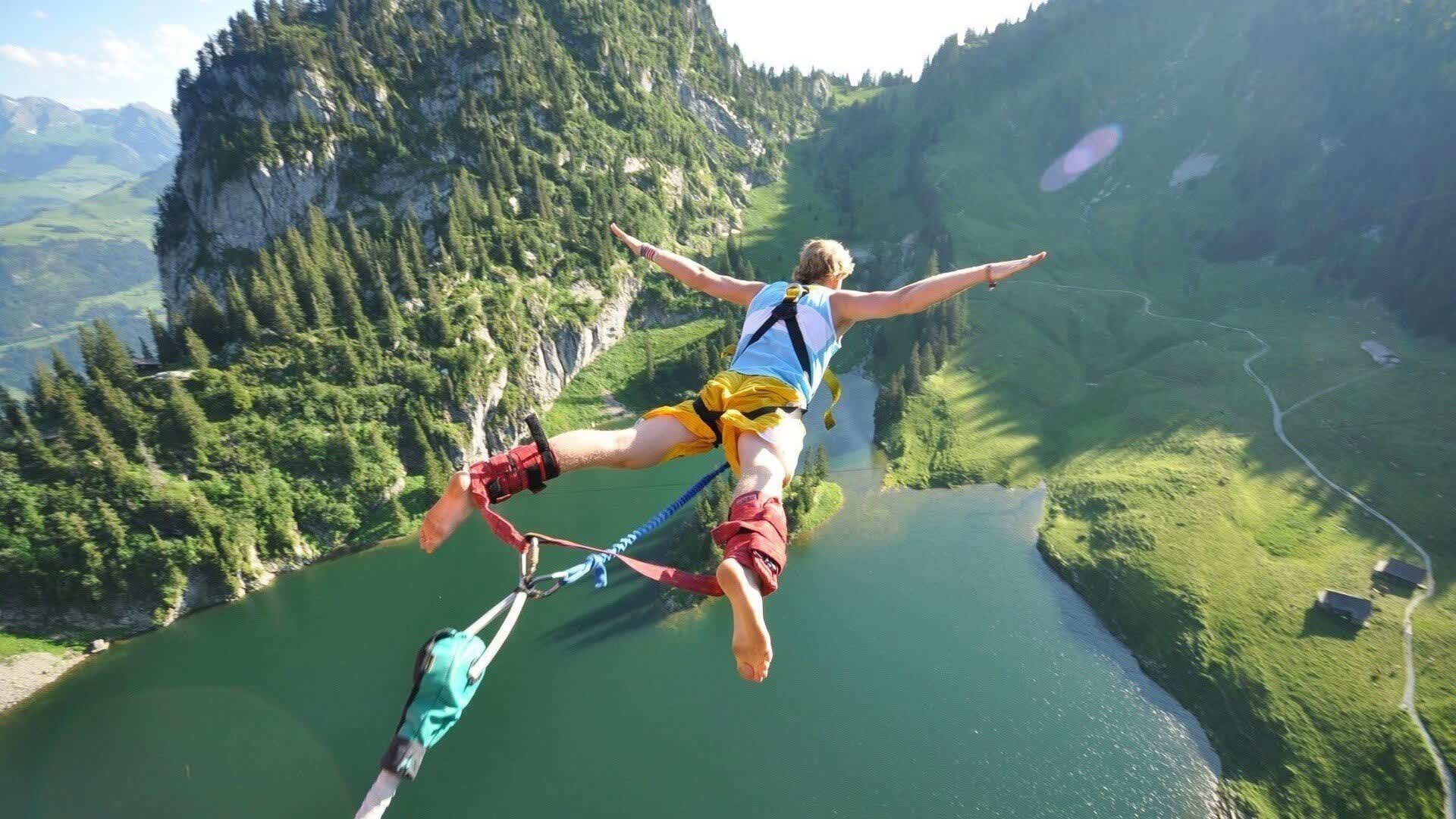 红牛狂奔,挡不住的风暴,莱比锡锋霸五连击震撼欧陆,莫德里奇坦言这小子,像阵无法捕捉的风,莱比锡锋霸五连击震撼欧陆,莫德里奇,他像阵无法捕捉的风